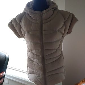 Herno styled hooded vest with short sleeves
